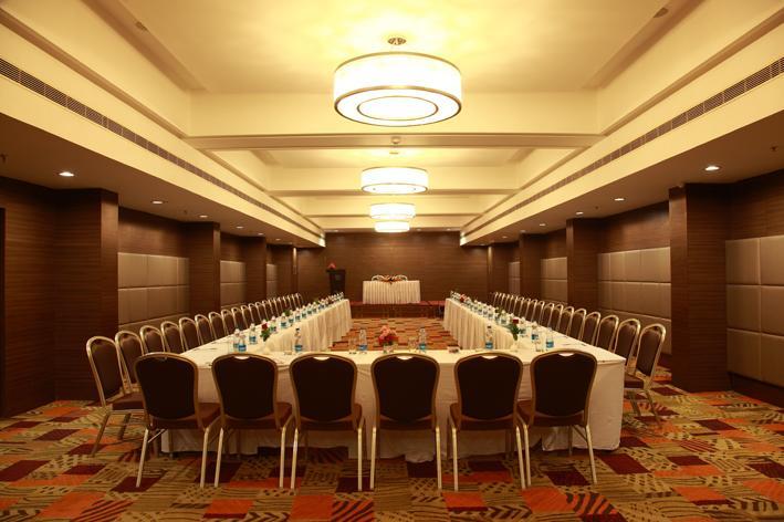 Hotel Minerva Grand Tirupati Extérieur photo